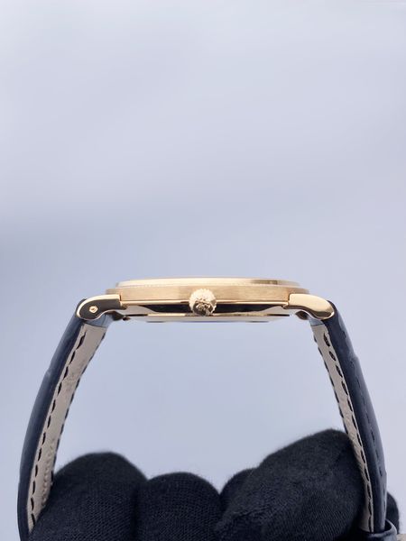 Patek Philippe Calatrava 5116R-001